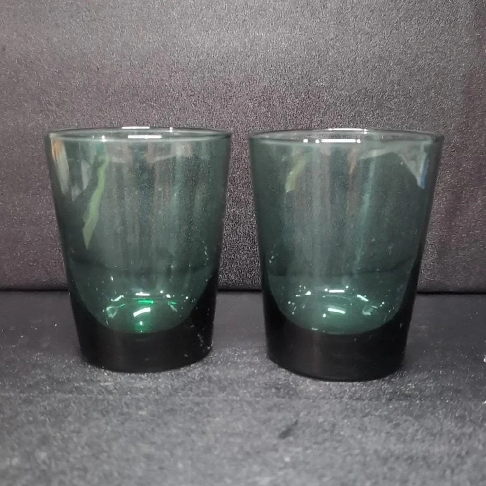 Libbey Juniper Green Glass Tumblers,‎ Set of 2, Heavy Bottom Glasses, Drinkware